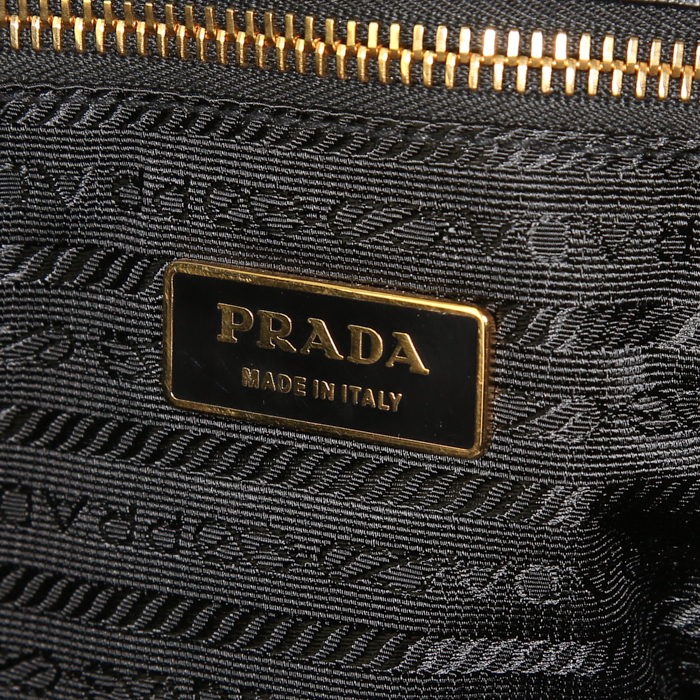 Shopping bag Prada Gaufre in pelle trapuntata nera - Detail D3