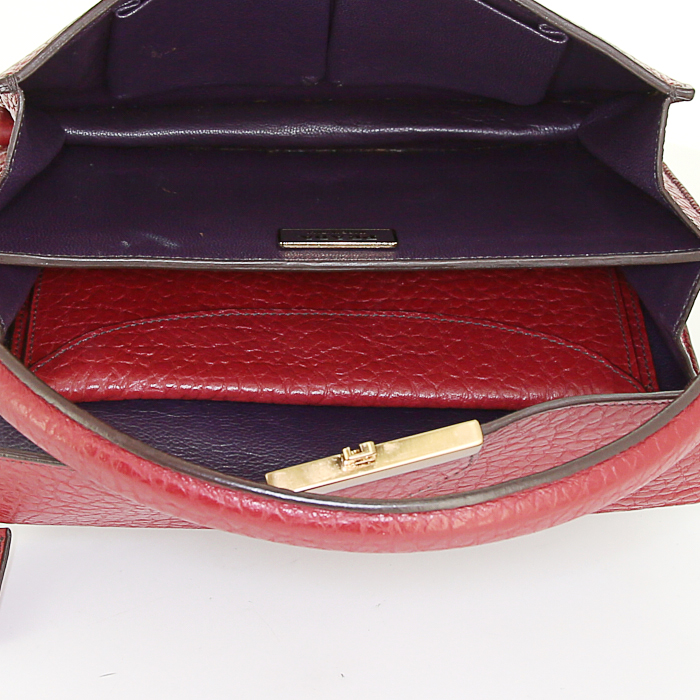 Prada handbag in red grained leather - Detail D2