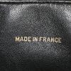 Sac bandoulière Chanel Camera en cuir grainé noir - Detail D4 thumbnail