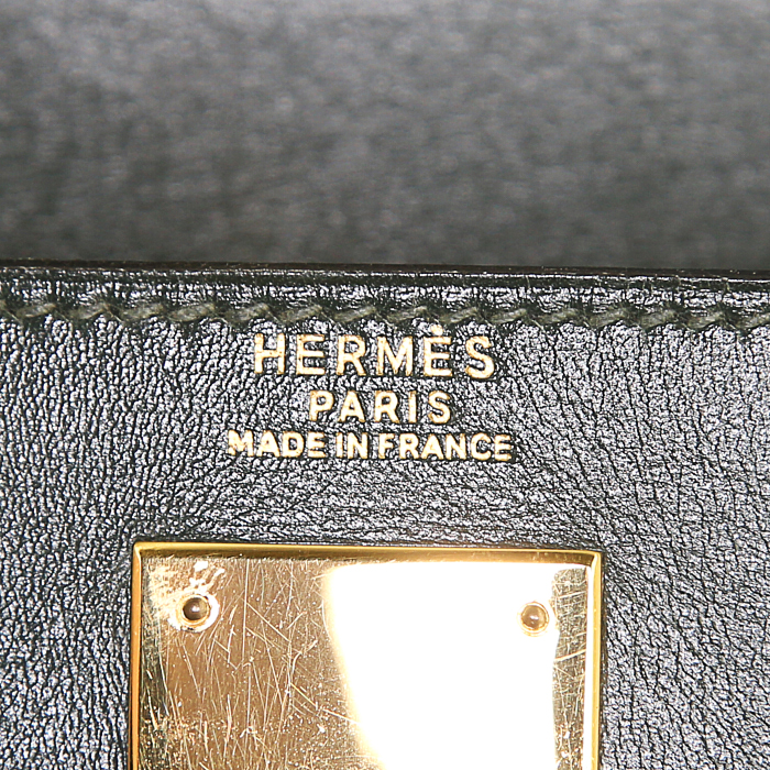 Bolso de mano Hermès Kelly en cuero box verde pino - Detail D4