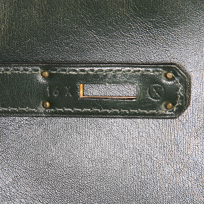 Hermès Kelly handbag in green box leather - Detail D5