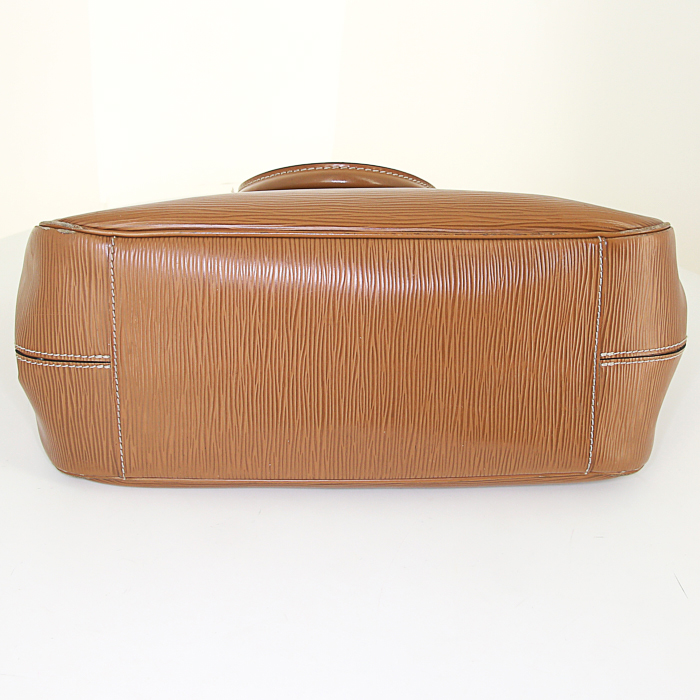Borsa Louis Vuitton Passy modello medio in pelle Epi marrone - Detail D4