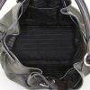 Prada shopping bag in black leather - Detail D2 thumbnail