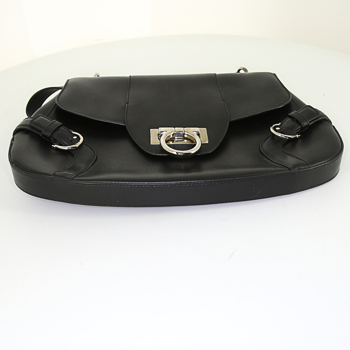 Borsa Salvatore Ferragamo Gancini in pelle nera - Detail D5