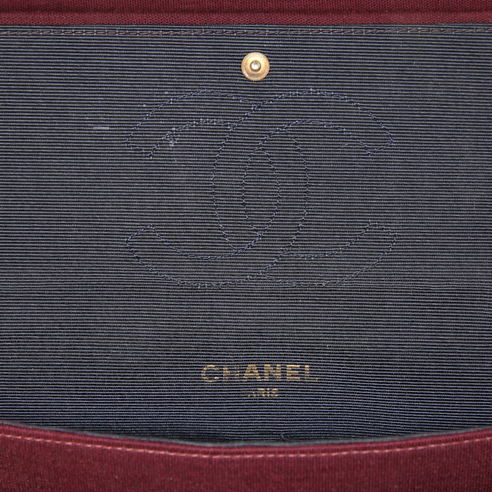 Sac à main Chanel Vintage en jersey matelassé bordeaux et cuir bordeaux - Detail D5