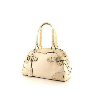 Louis Vuitton Le Radieux handbag in cream color leather