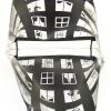 Bolso Cabás Chanel en resina transparente y negra - Detail D2 thumbnail