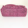 Bolso de mano Bottega Veneta Olimpia Tobu Intreccio en serpiente de agua rosa - Detail D4 thumbnail
