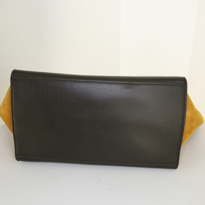 Sac Celine Trapeze grand modèle en cuir bleu-marine et marron et daim orange - Detail D4