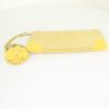 Chanel pouch in beige suede and yellow patent leather - Detail D4 thumbnail