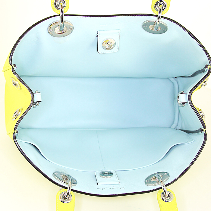 Dior Diorissimo medium model handbag in yellow leather - Detail D2