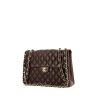 Bolso de mano Chanel Timeless jumbo en cuero acolchado marrón - 00pp thumbnail