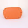 Bolso de mano Hermes Picotin modelo pequeño en cuero taurillon clémence naranja - Detail D4 thumbnail