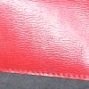 Bolso de mano Louis Vuitton Cluny en cuero Epi rojo - Detail D3 thumbnail