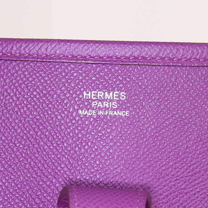 Borsa a tracolla Hermès Evelyne modello grande in pelle Epsom viola Anemone - Detail D3