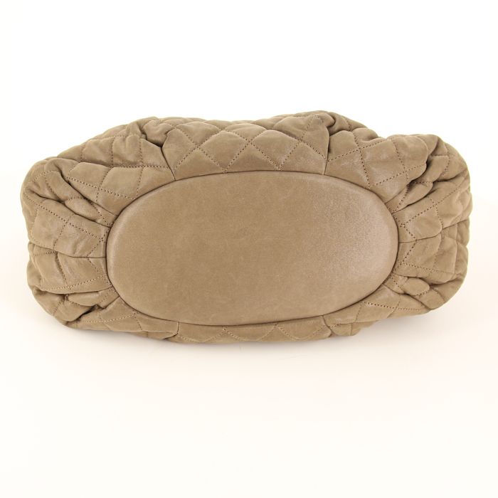 Bolso Cabás Chanel Portobello en cuero beige, color caramelo y color burdeos y cuero acolchado color topo - Detail D5