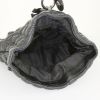 Bolso de mano Salvatore Ferragamo en cuero acolchado negro - Detail D2 thumbnail