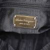 Salvatore Ferragamo handbag in black quilted leather - Detail D3 thumbnail