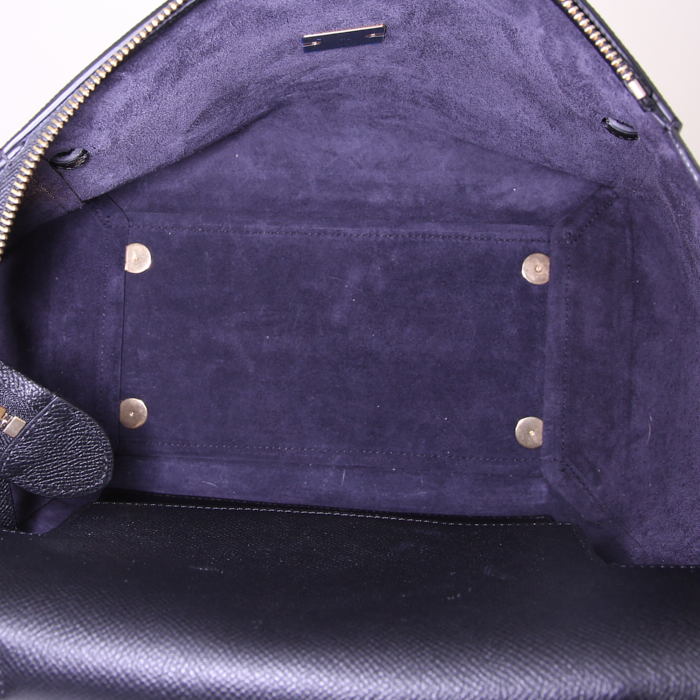 Sac à main Celine Belt moyen modèle en cuir grainé noir - Detail D3