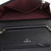 Bolso bandolera Chanel Wallet on Chain en cuero granulado acolchado negro - Detail D2 thumbnail