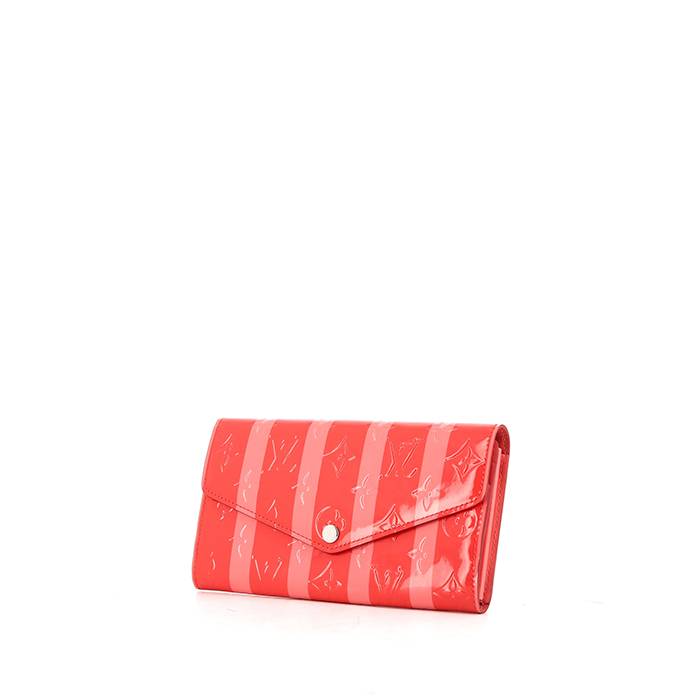 red patent leather lv wallet