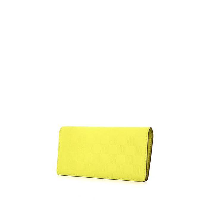Louis Vuitton - Authenticated Coin Card Holder Small Bag - Leather Yellow for Men, Very Good Condition