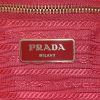 Sac à main Prada Bauletto en cuir saffiano rouge - Detail D3 thumbnail