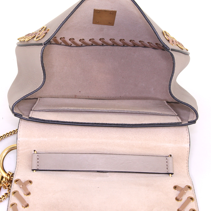 Sac bandoulière Chloé Drew en cuir beige - Detail D2