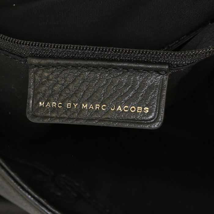 Sac bandoulière Marc Jacobs en cuir grainé noir - Detail D4