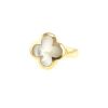 Van Cleef & Arpels Pure Alhambra ring in yellow gold and mother of pearl - 00pp thumbnail