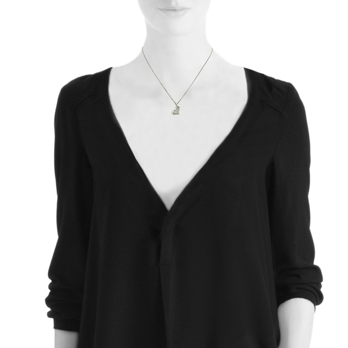 Collier Piaget Coeur en or blanc et nacre blanche - Detail D1