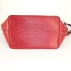 Louis Vuitton Grand Noé shopping bag in red epi leather - Detail D4 thumbnail