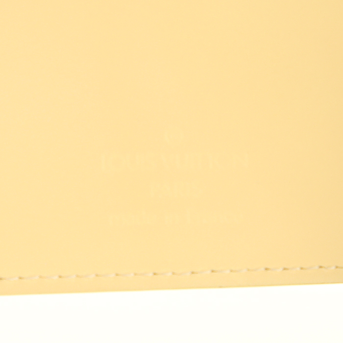 Billetera Louis Vuitton Elastique en cuero Epi beige - Detail D3