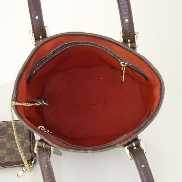 Sac cabas Louis Vuitton Bucket petit modèle en toile damier ébène et cuir marron - Detail D2