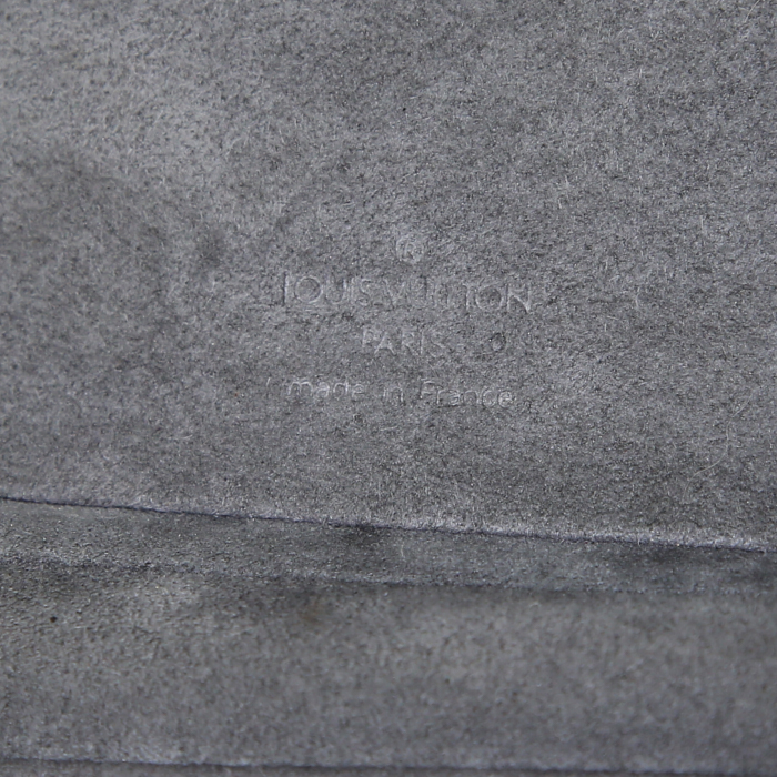 Vanity Louis Vuitton Cannes en cuero Epi negro - Detail D3