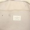 Bolso para llevar al hombro o en la mano Louis Vuitton Madeleine en cuero Epi blanco - Detail D3 thumbnail