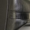 Bolso de mano Louis Vuitton petit Noé en cuero Epi negro - Detail D3 thumbnail