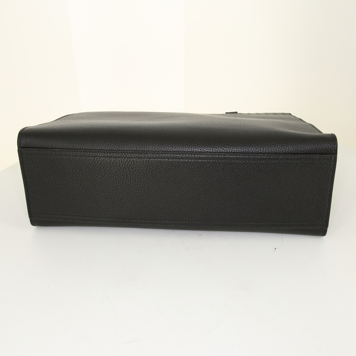 Sac à main Gucci GG Marmont grand modèle en cuir grainé noir - Detail D4