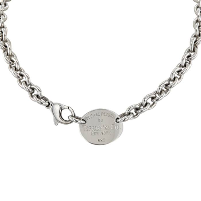 TIFFANY & CO Silver Oval Tag Pendant Necklace | Tiffany & co., Pendant, Pendant  necklace