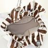 Dior Le 30 shoulder bag in white leather and bicolor foal - Detail D2 thumbnail