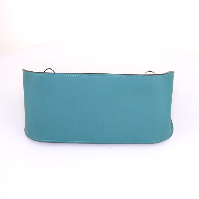 Bolso zurrón Hermes Jypsiere modelo pequeño en cuero swift verde malaquita - Detail D5