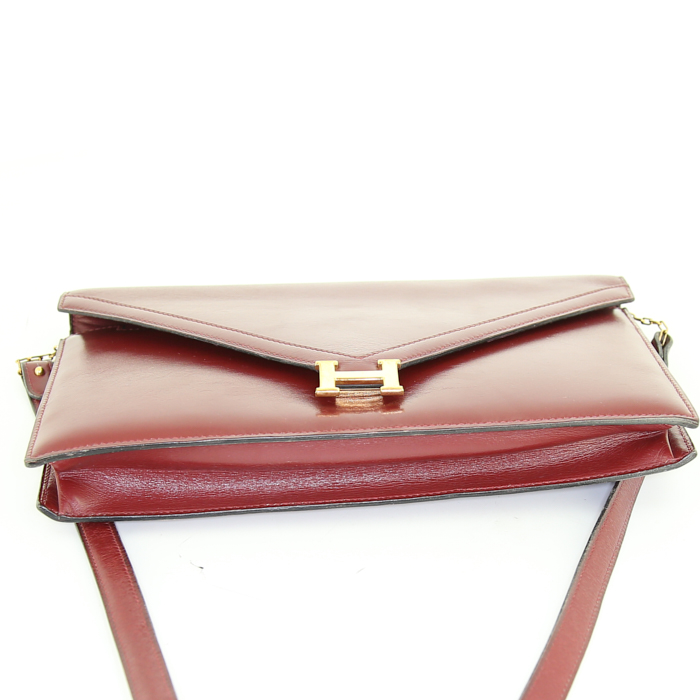 Hermes Lydie handbag in burgundy box leather - Detail D4