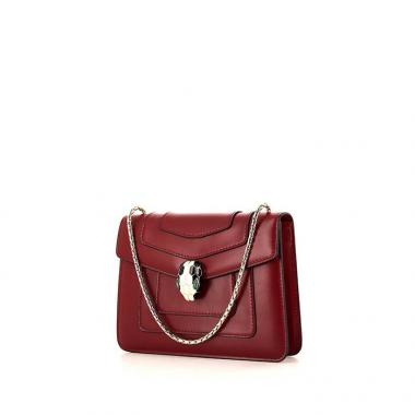 Bolso para llevar al hombro o en la mano Bulgari Serpenti en cuero rojo