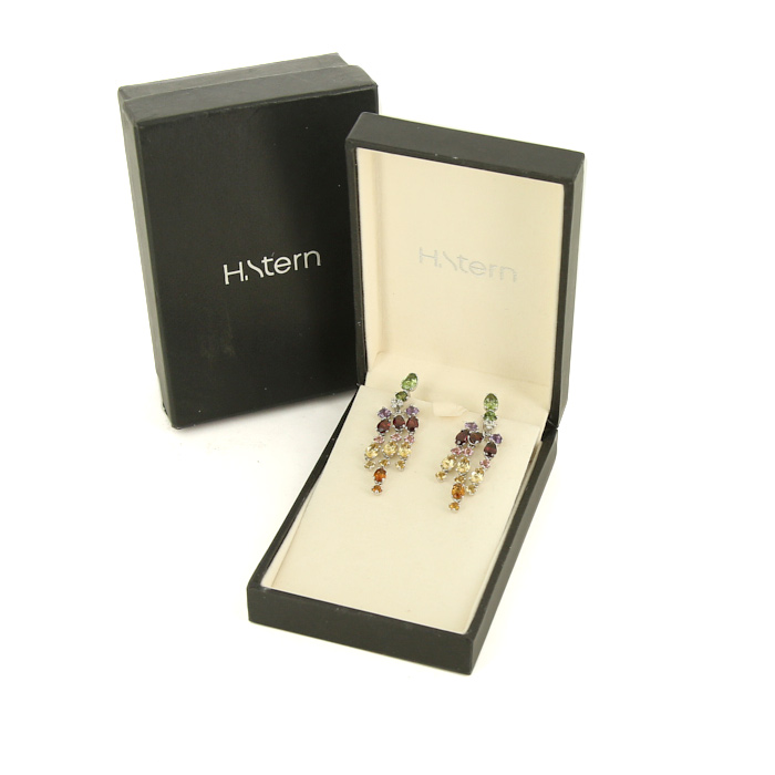 Pendientes colgantes H. Stern en oro blanco,  piedras de colores y diamantes, en cuarzo verde y en diamantes - Detail D2