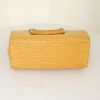 Louis Vuitton Pont Neuf handbag in yellow epi leather - Detail D4 thumbnail