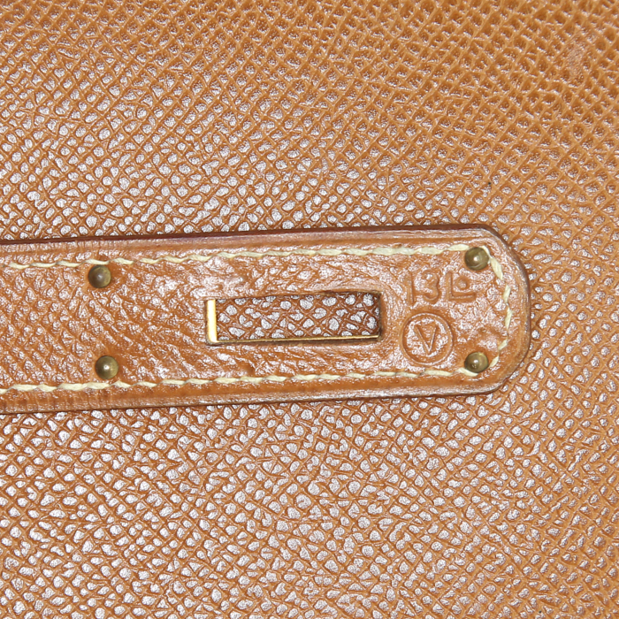 Bolso de mano Hermes Kelly 32 cm en cuero epsom color oro - Detail D5