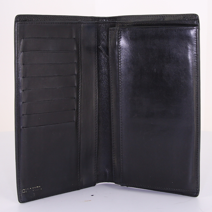 Chanel wallet in black grained leather - Detail D2