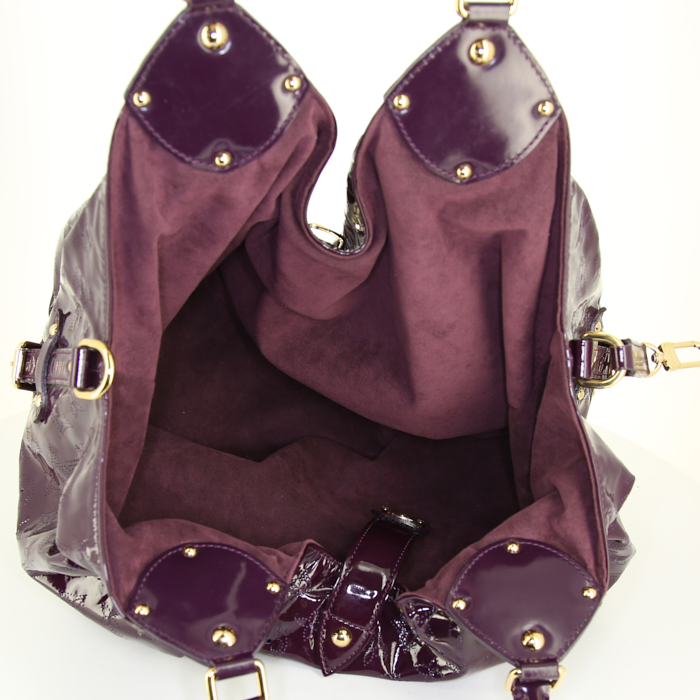 Louis Vuitton handbag in purple monogram patent leather - Detail D2