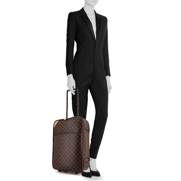 Valise Louis Vuitton Pegase en toile monogram marron et cuir naturel - Detail D1