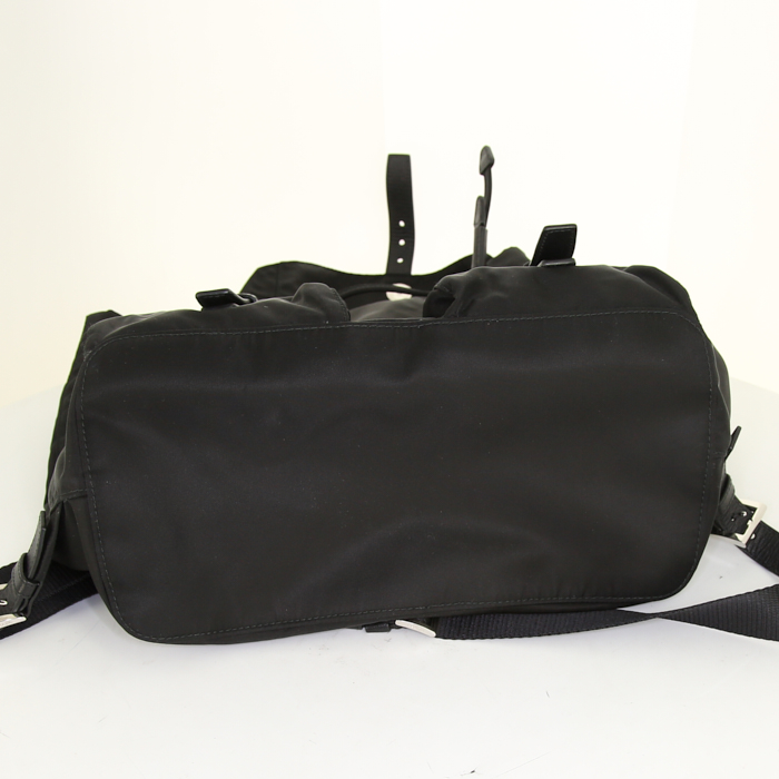 Prada backpack in black canvas and black leather - Detail D4